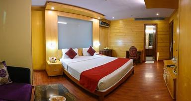 hotel room main image