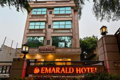 hotel info img
