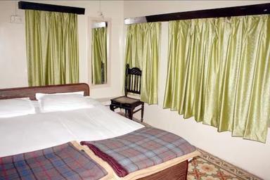 hotel room main image