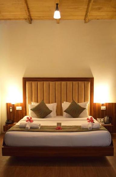 hotel room main image