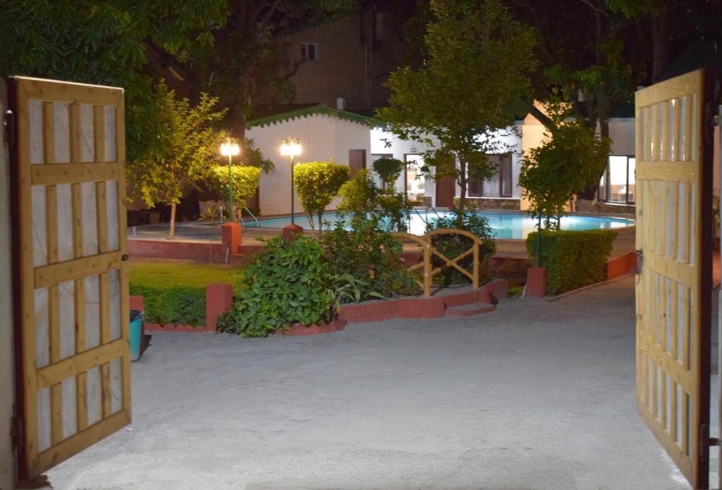 hotel_Image