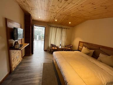 hotel room main image