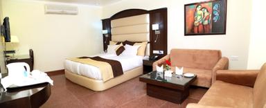hotel room main image