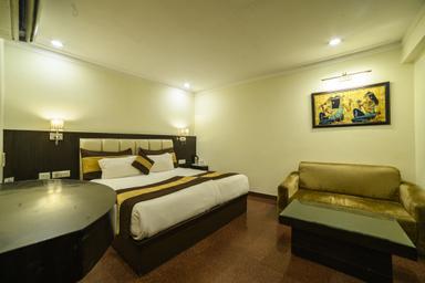 hotel room main image