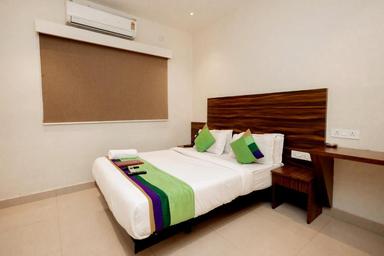 hotel room main image