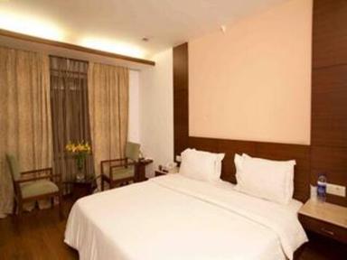 hotel room main image
