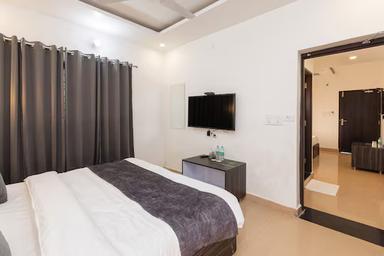 hotel room main image