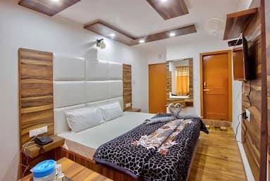 hotel room main image