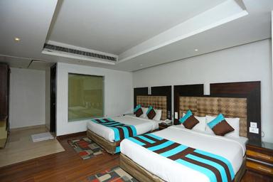 hotel room main image