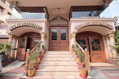 hotel info img