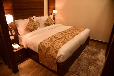 hotel room main image