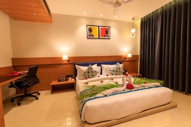 hotel room main image