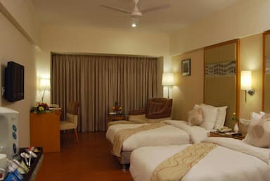 hotel room main image