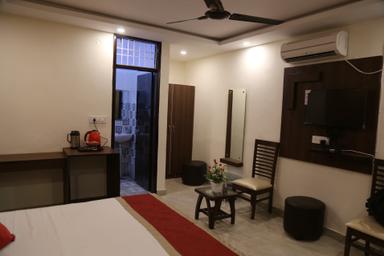 hotel room main image
