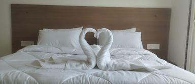 hotel room main image