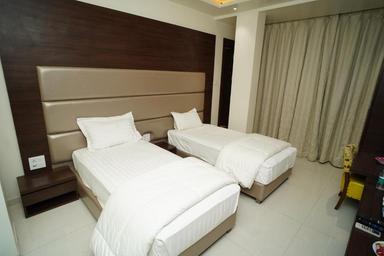 hotel room main image