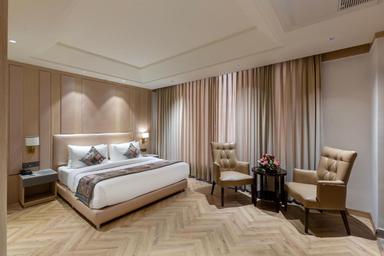 hotel room main image