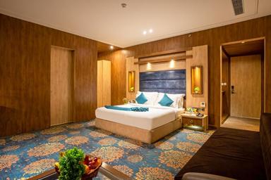 hotel room main image