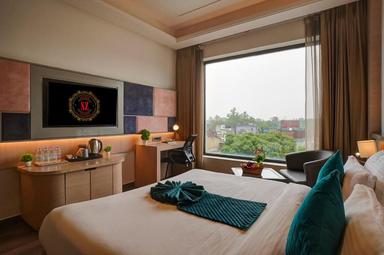 hotel room main image