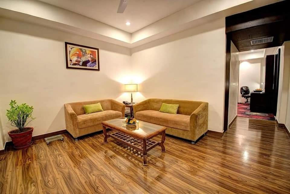 hotel_Image