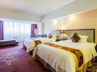 hotel room main image