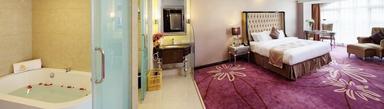 hotel room main image