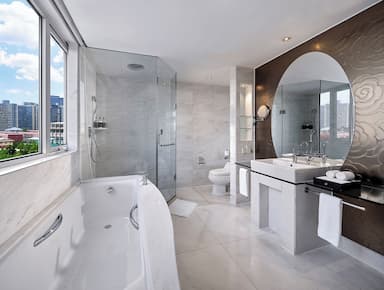hotel room main image
