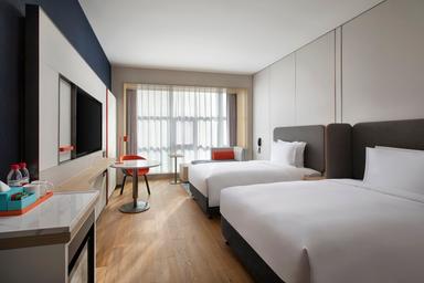 hotel room main image