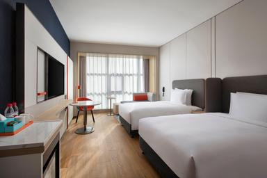 hotel room main image