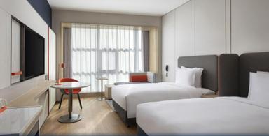 hotel room main image