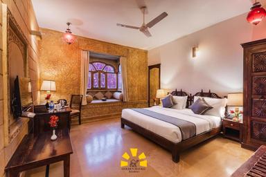 hotel room main image