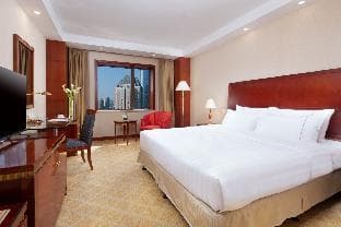 hotel room main image