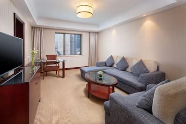 hotel room main image