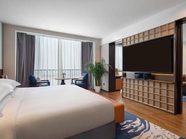 hotel room main image