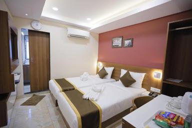 hotel room main image