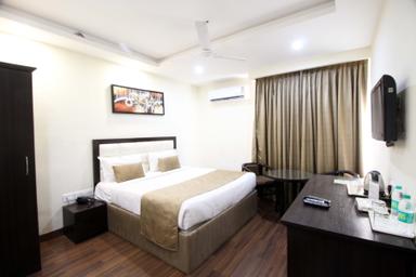 hotel room main image