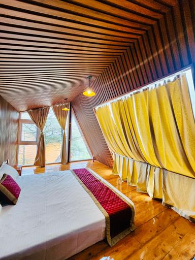 hotel room main image