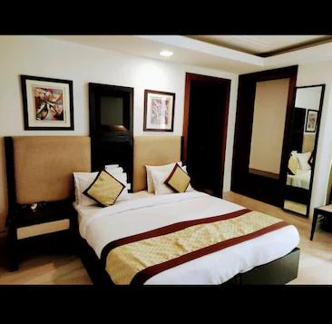hotel info img