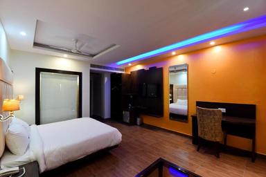 hotel room main image