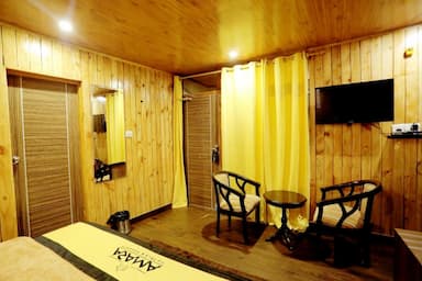 hotel room main image