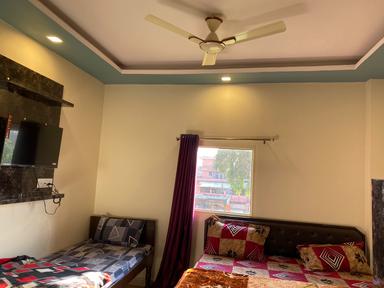 hotel room main image