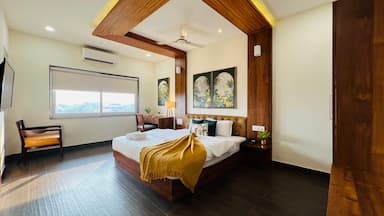 hotel room main image
