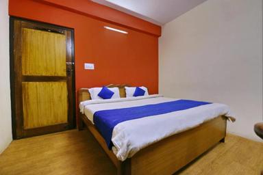 hotel room main image