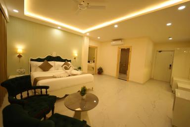 hotel room main image