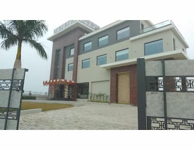 hotel info img
