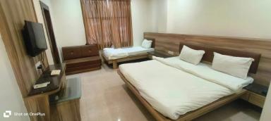 hotel room main image