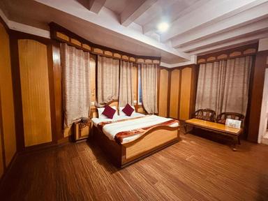 hotel room main image
