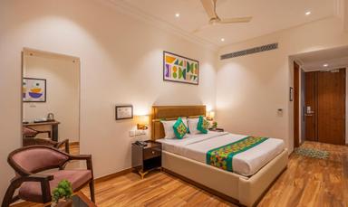 hotel room main image