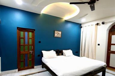 hotel room main image