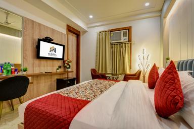 hotel room main image